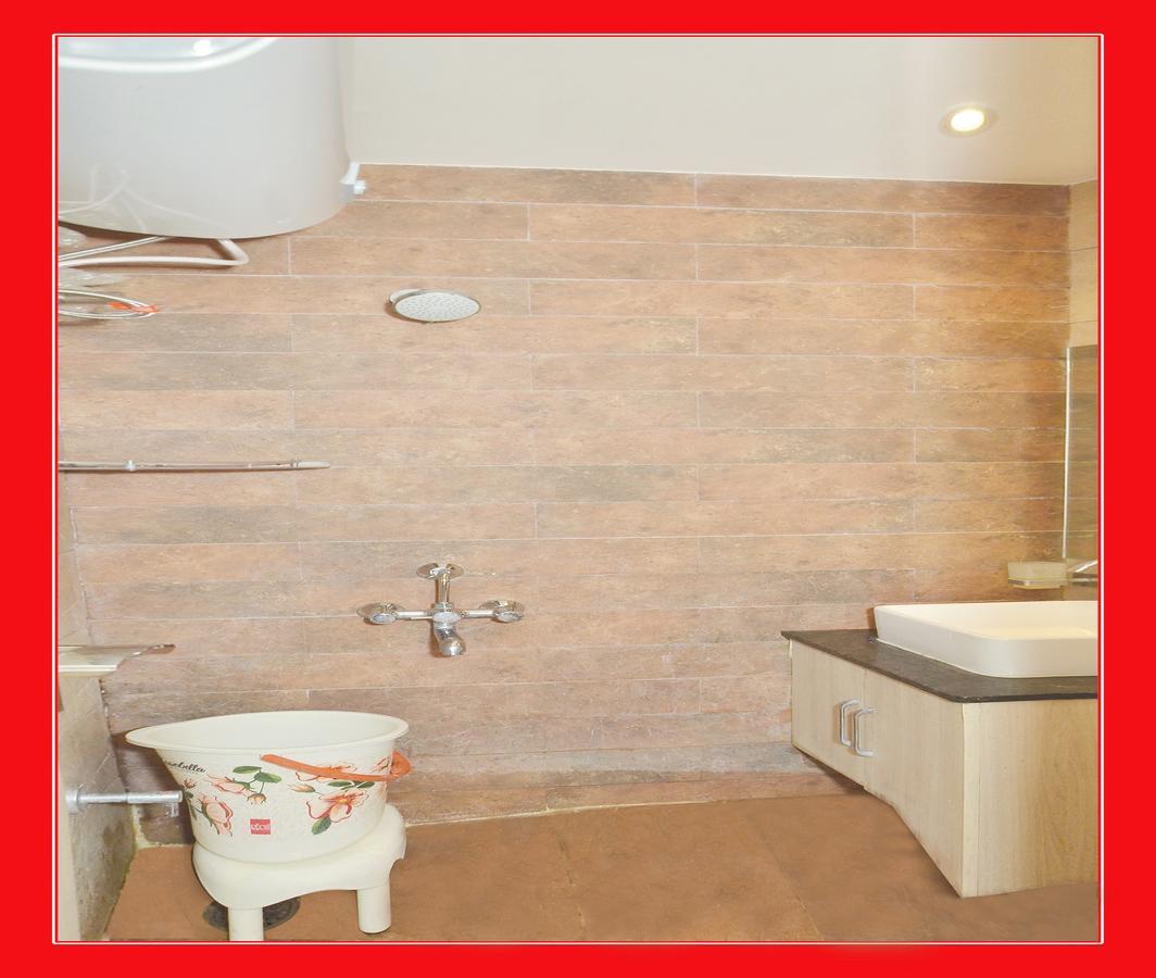 Hotel Temple Inn Amritsar Bagian luar foto