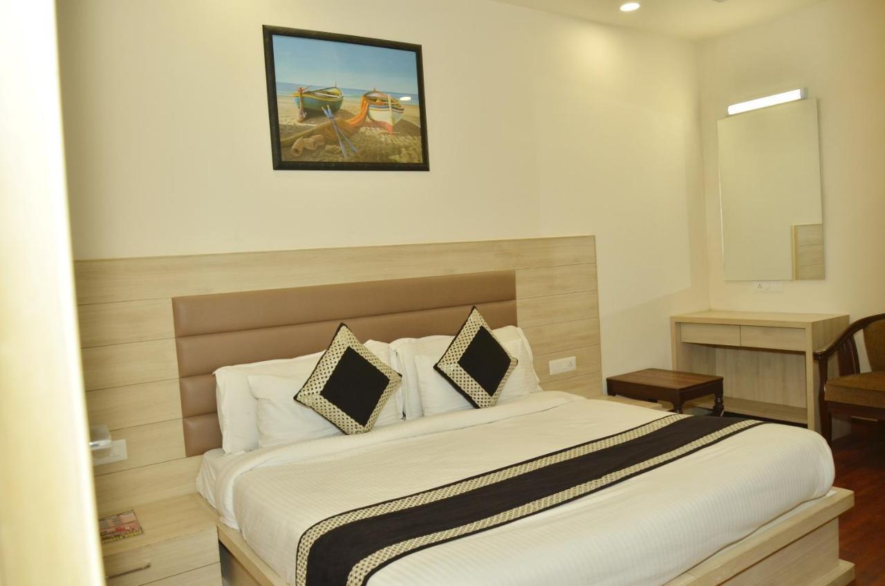 Hotel Temple Inn Amritsar Bagian luar foto